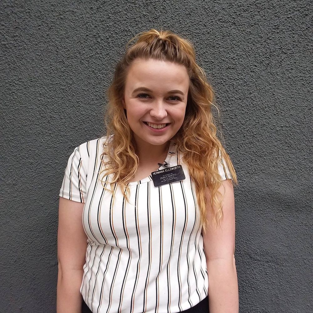 Meet your Posher, M'kayla